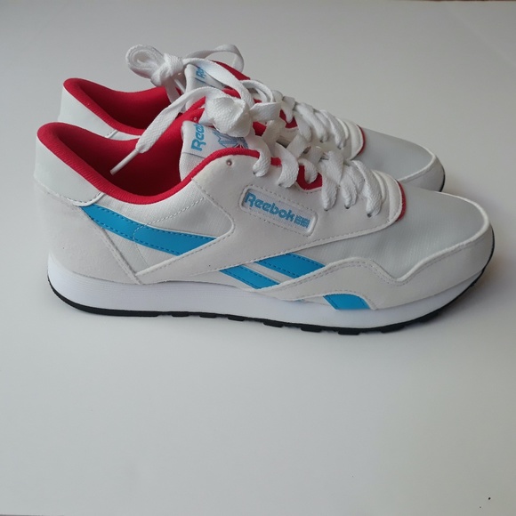 Reebok Women's Classic Nylon Casual Shoes - Picture 4 of 8